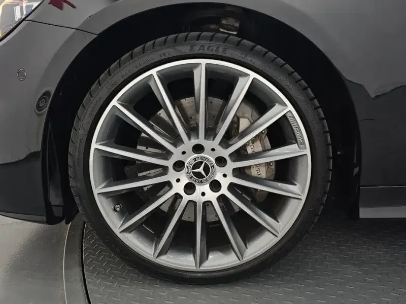 2021 Mercedes-Benz E-Класс с пробегом 15 182 км