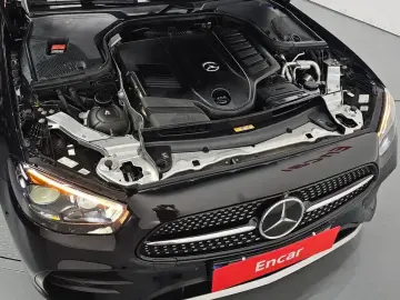 2021 Mercedes-Benz E-Класс с пробегом 15 182 км