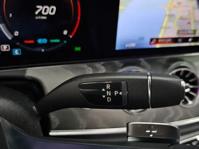 2021 Mercedes-Benz E-Класс с пробегом 15 182 км