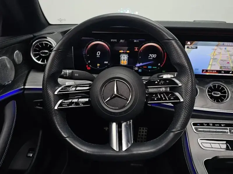 2021 Mercedes-Benz E-Класс с пробегом 15 182 км