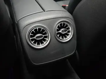 2021 Mercedes-Benz E-Класс с пробегом 15 182 км