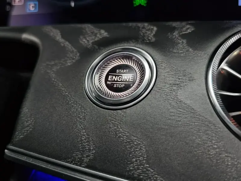 2021 Mercedes-Benz E-Класс с пробегом 15 182 км