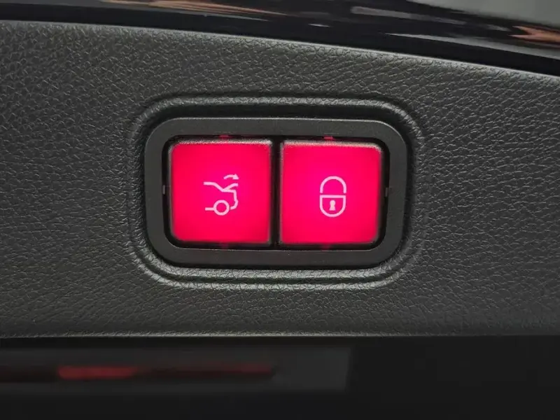 2021 Mercedes-Benz E-Класс с пробегом 15 182 км