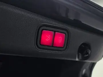 2021 Mercedes-Benz E-Класс с пробегом 24 989 км