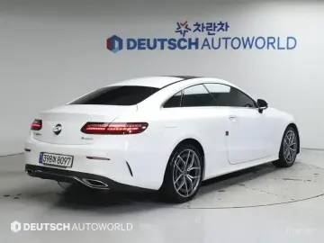 2022 Mercedes-Benz E-Класс с пробегом 23 512 км