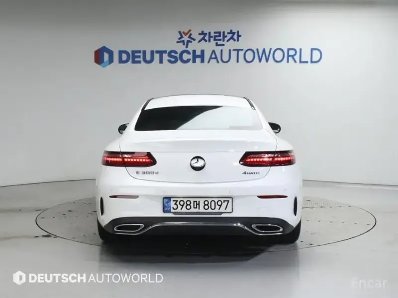 2022 Mercedes-Benz E-Класс с пробегом 23 512 км