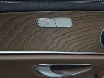 2023 Mercedes-Benz E-Класс с пробегом 17 263 км