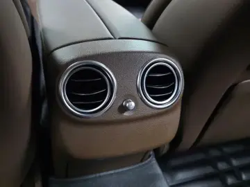 2023 Mercedes-Benz E-Класс с пробегом 17 263 км