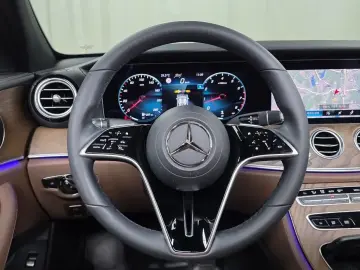 2023 Mercedes-Benz E-Класс с пробегом 17 263 км