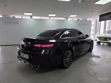 2022 Mercedes-Benz E-Класс с пробегом 16 270 км