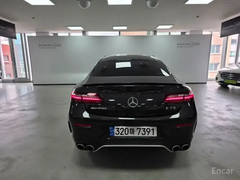 2022 Mercedes-Benz E-Класс с пробегом 16 270 км
