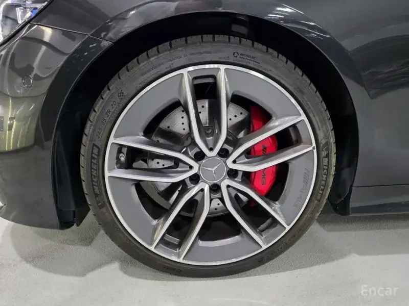 2022 Mercedes-Benz E-Класс с пробегом 16 270 км