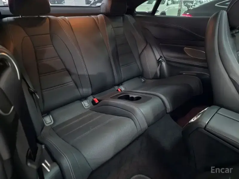 2022 Mercedes-Benz E-Класс с пробегом 16 270 км