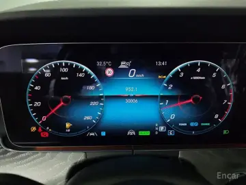 2023 Mercedes-Benz E-Класс с пробегом 30 004 км
