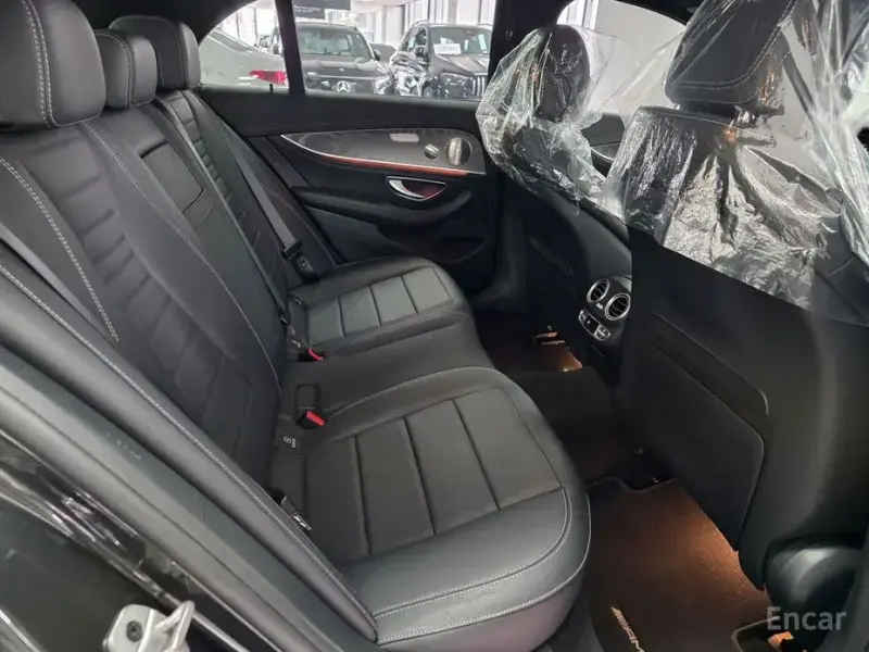 2023 Mercedes-Benz E-Класс с пробегом 30 004 км