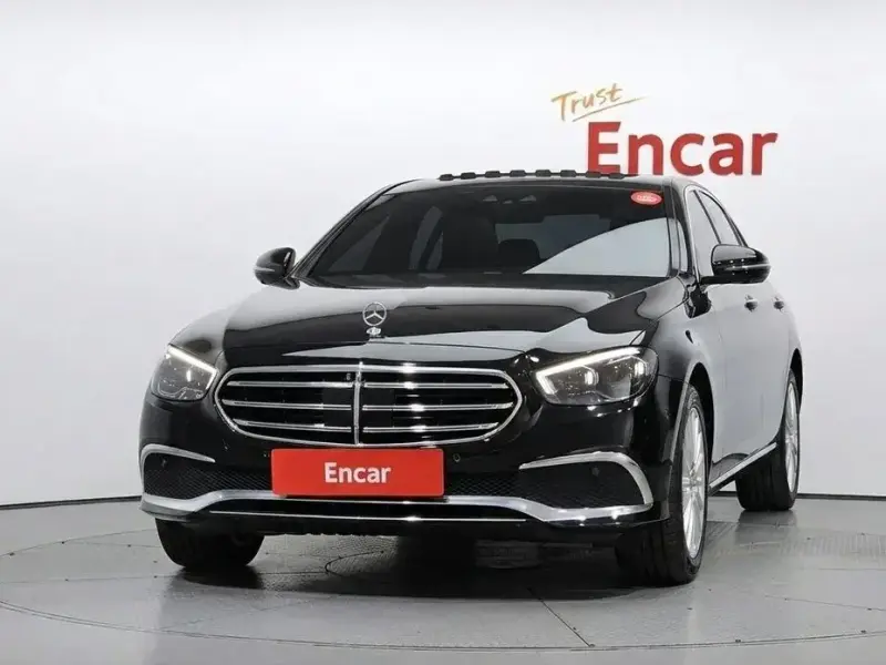 2023 Mercedes-Benz E-Класс с пробегом 57 449 км
