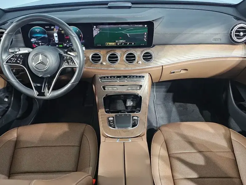 2023 Mercedes-Benz E-Класс с пробегом 57 449 км