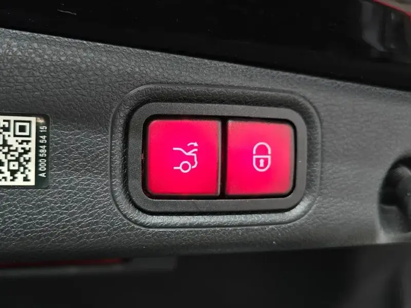 2023 Mercedes-Benz E-Класс с пробегом 57 449 км