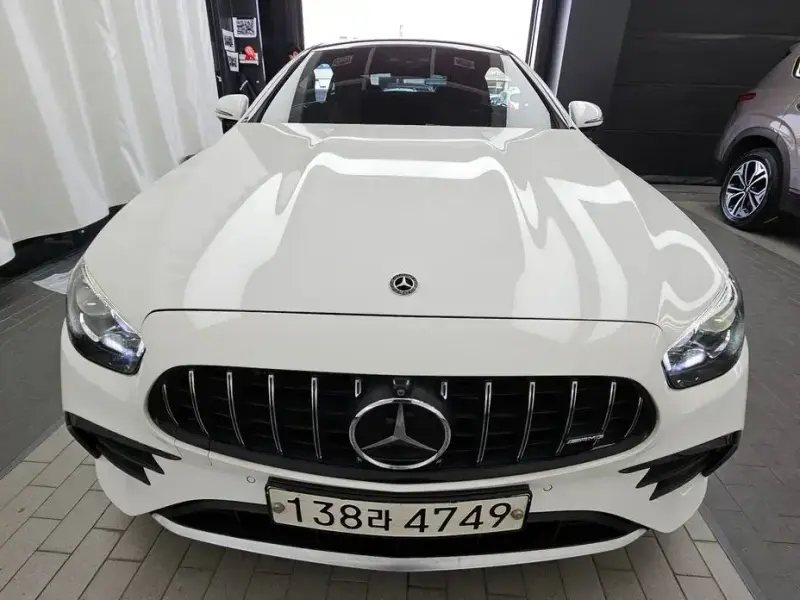 2021 Mercedes-Benz E-Класс с пробегом 61 432 км