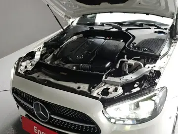 2020 Mercedes-Benz E-Класс с пробегом 85 689 км