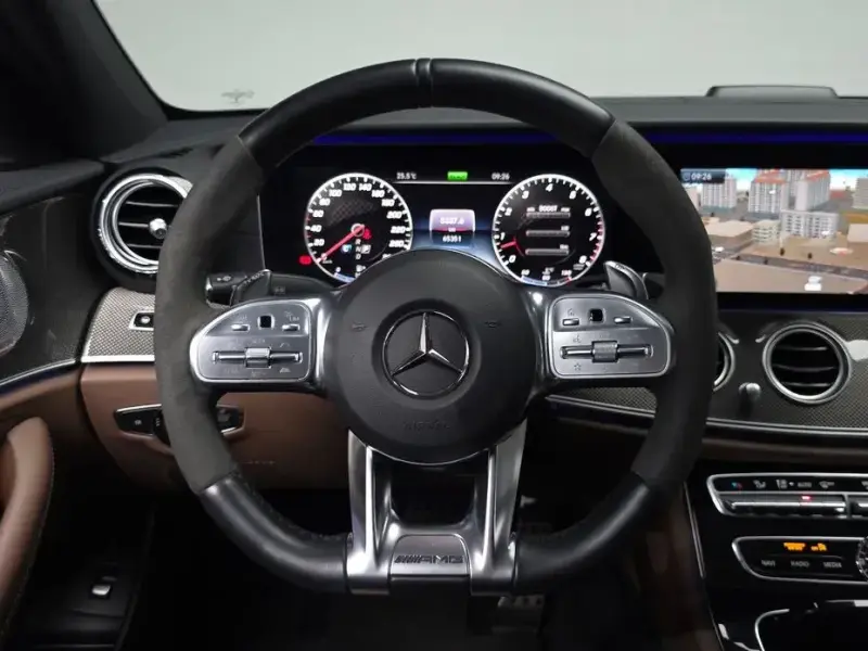 2019 Mercedes-Benz E-Класс с пробегом 65 351 км