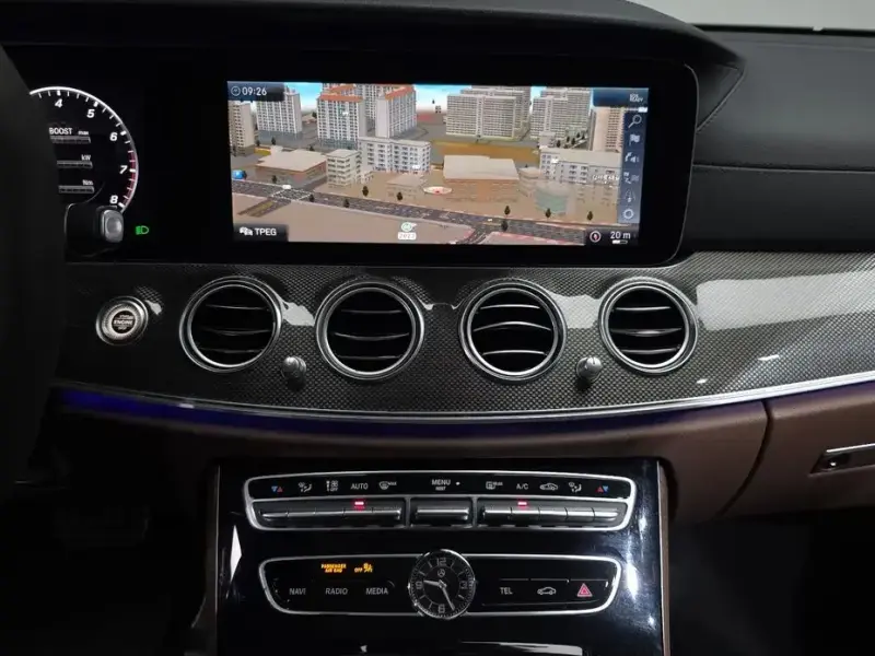 2019 Mercedes-Benz E-Класс с пробегом 65 351 км