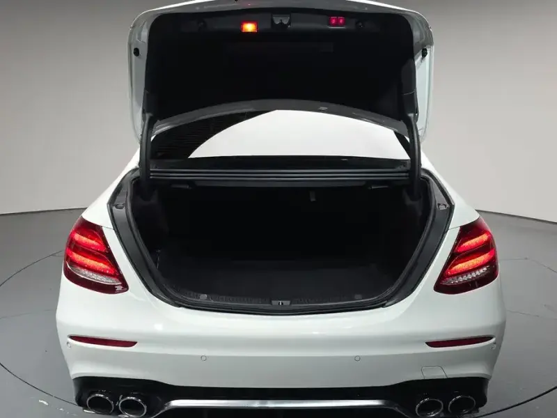 2019 Mercedes-Benz E-Класс с пробегом 65 351 км