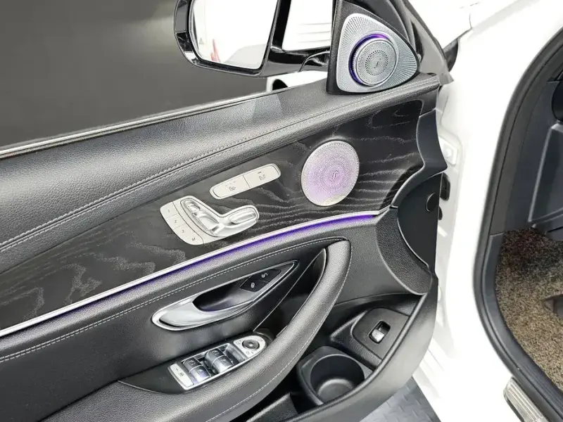 2020 Mercedes-Benz E-Класс с пробегом 85 689 км