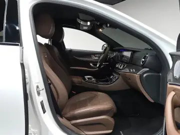 2019 Mercedes-Benz E-Класс с пробегом 65 351 км
