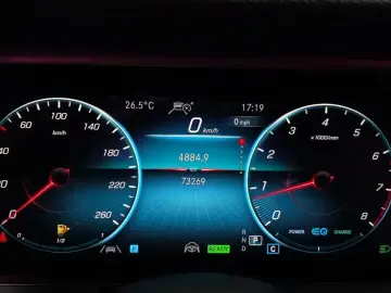 2020 Mercedes-Benz E-Класс с пробегом 73 269 км