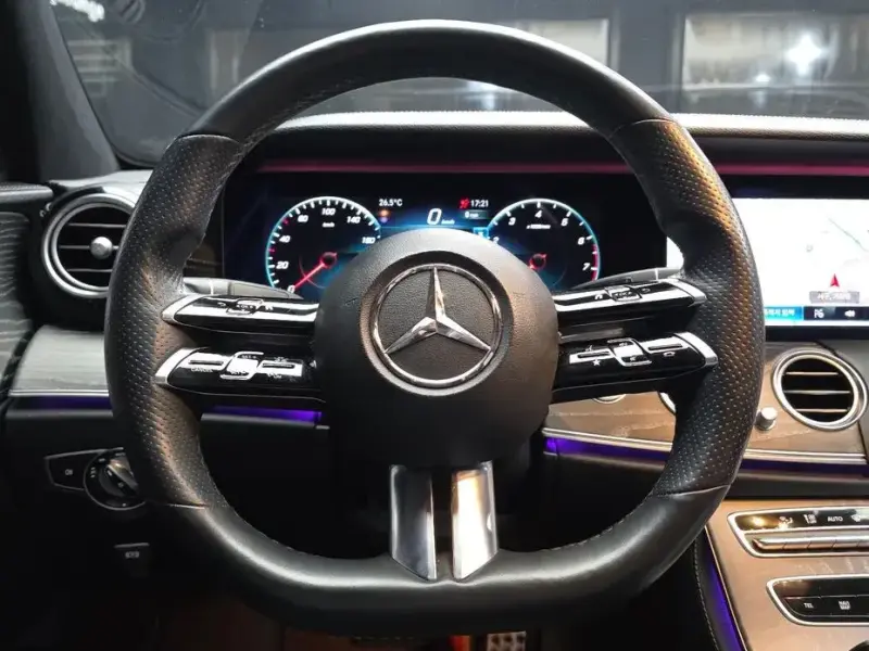 2020 Mercedes-Benz E-Класс с пробегом 73 269 км