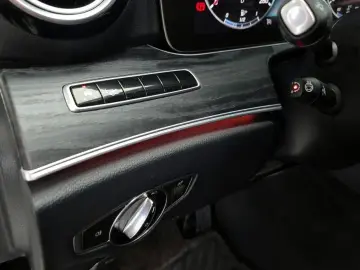 2019 Mercedes-Benz E-Класс с пробегом 151 496 км