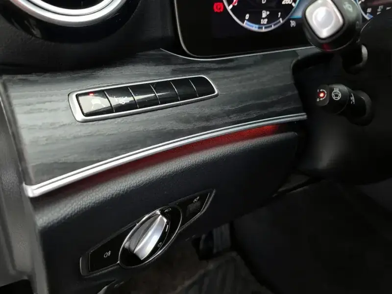 2019 Mercedes-Benz E-Класс с пробегом 151 496 км