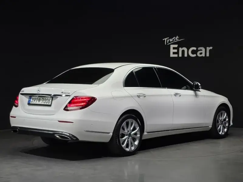 2019 Mercedes-Benz E-Класс с пробегом 68 672 км