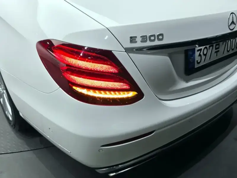 2019 Mercedes-Benz E-Класс с пробегом 68 672 км