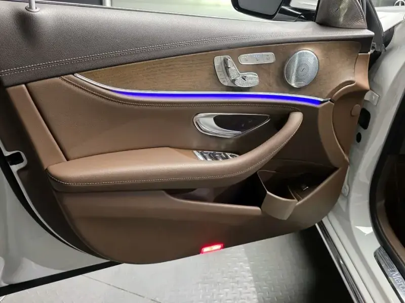 2019 Mercedes-Benz E-Класс с пробегом 68 672 км