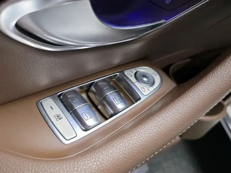 2019 Mercedes-Benz E-Класс с пробегом 68 672 км