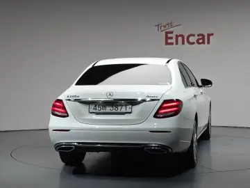 2019 Mercedes-Benz E-Класс с пробегом 57 082 км