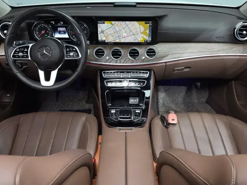 2019 Mercedes-Benz E-Класс с пробегом 57 082 км
