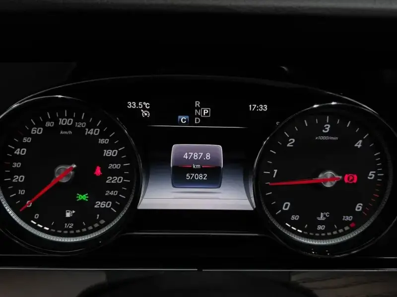 2019 Mercedes-Benz E-Класс с пробегом 57 082 км