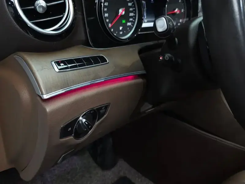 2019 Mercedes-Benz E-Класс с пробегом 57 082 км