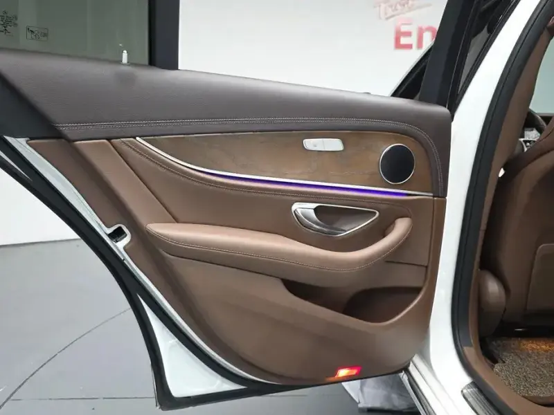 2019 Mercedes-Benz E-Класс с пробегом 57 082 км