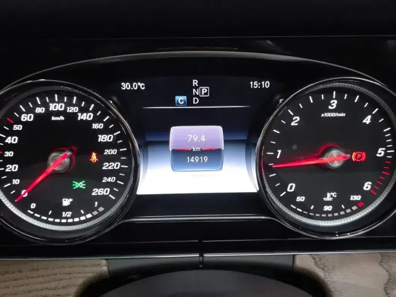 2018 Mercedes-Benz E-Класс с пробегом 14 919 км