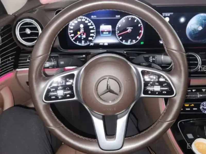 2020 Mercedes-Benz E-Класс с пробегом 85 568 км