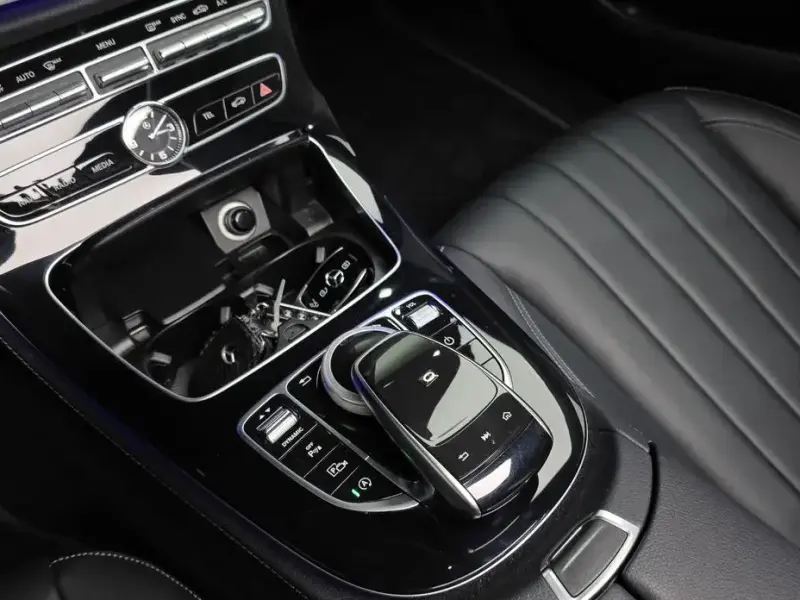 2018 Mercedes-Benz E-Класс с пробегом 14 919 км