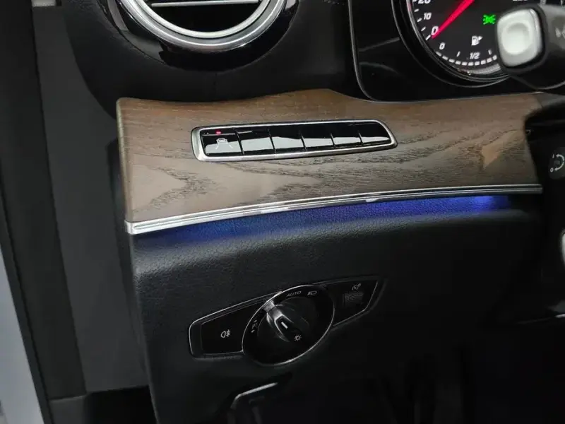2018 Mercedes-Benz E-Класс с пробегом 14 919 км