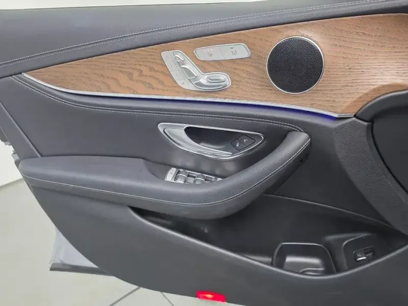 2018 Mercedes-Benz E-Класс с пробегом 14 919 км