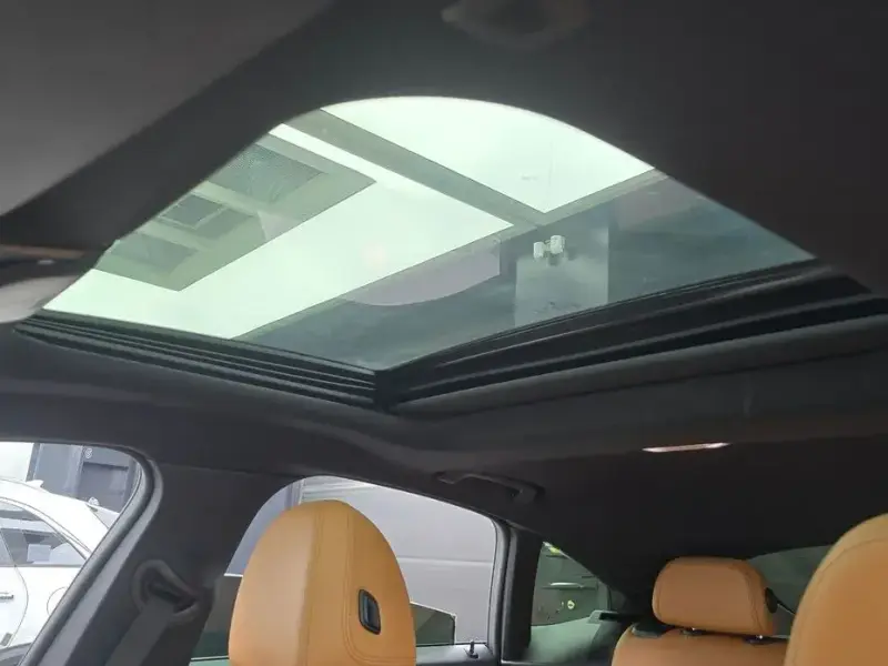 2022 BMW i4 с пробегом 106 084 км