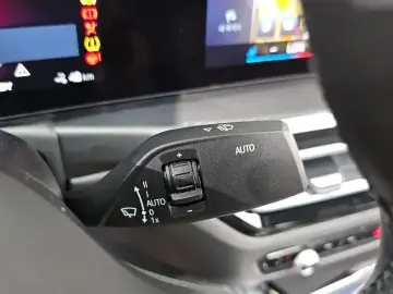 2022 BMW i4 с пробегом 84 264 км