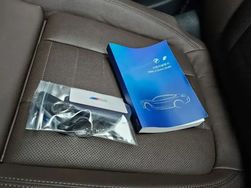 2022 BMW i4 с пробегом 84 264 км